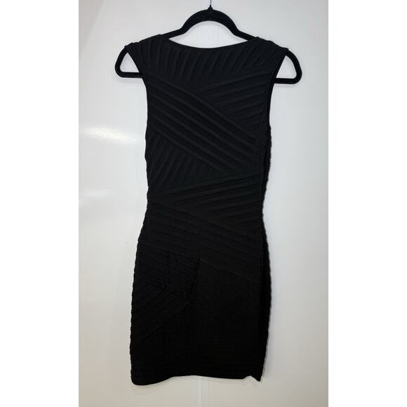 Calvin Klein Black Sleeveless Dress Women's Size S/P Pull Over Classic - Picture 2 of 5